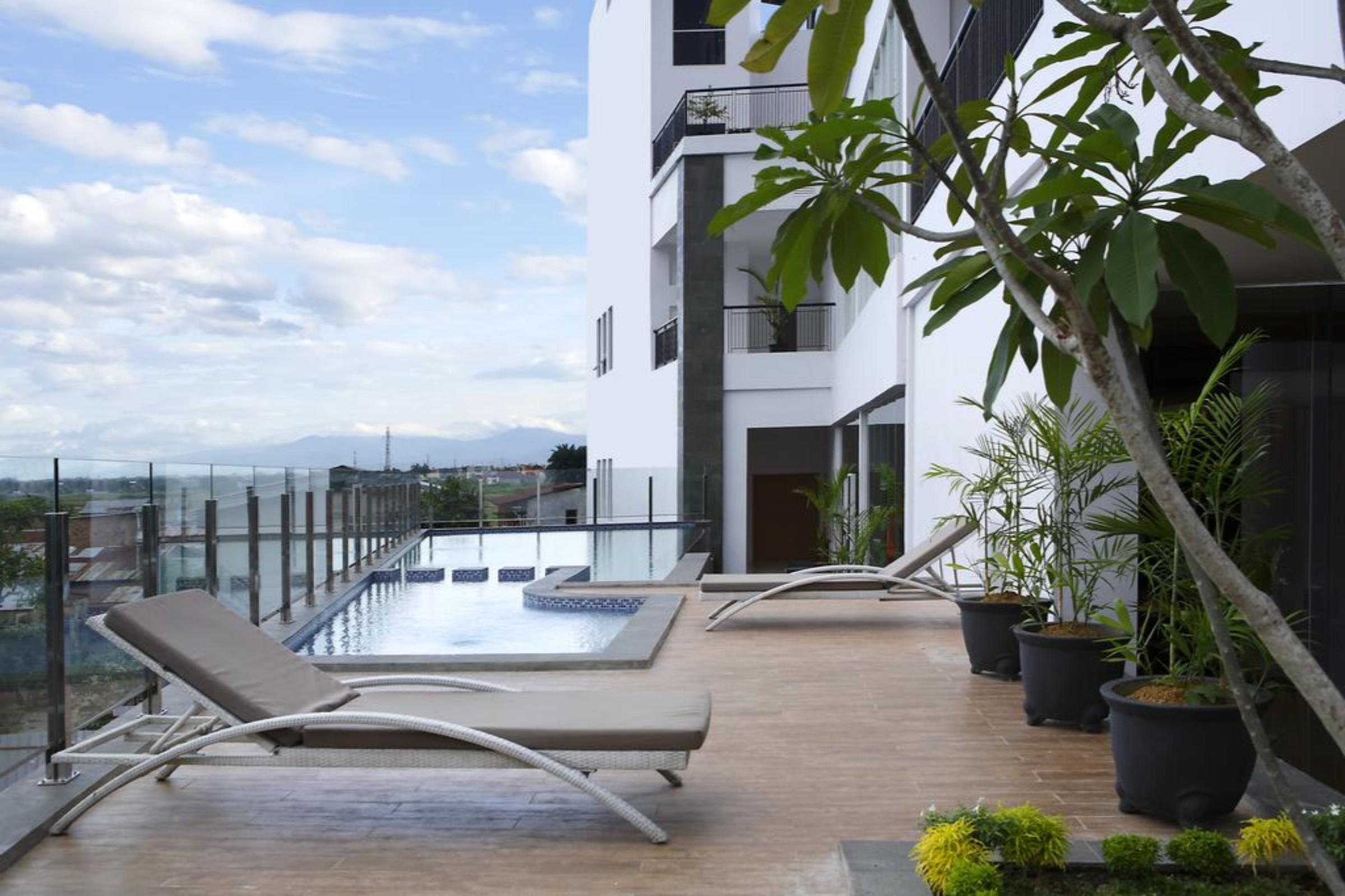 Hotel Grandhika Setiabudi Medan Extérieur photo